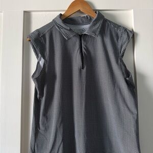 IBKUL Sleeveless Black and White Checkered Top